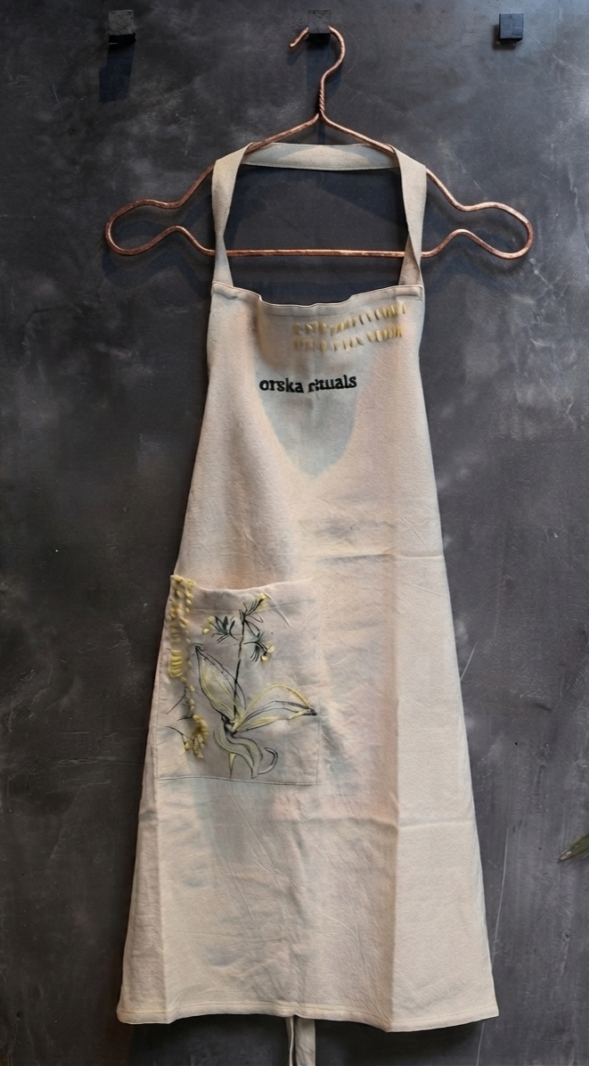 The Artisan Ritual Apron
